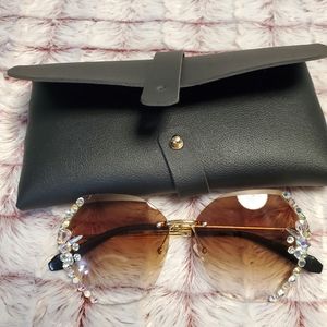Brand New Rimless fashion sunglasses
